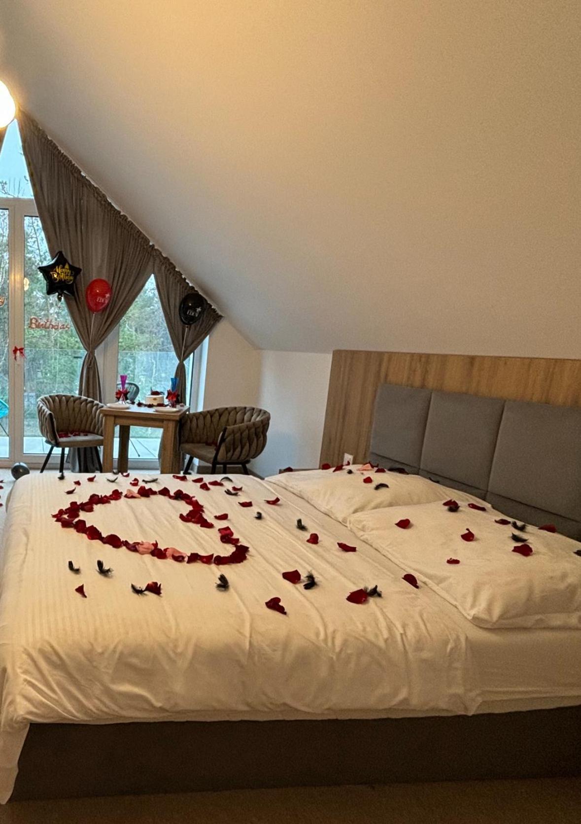 Resort Eden Premium Jastrzębia Góra エクステリア 写真